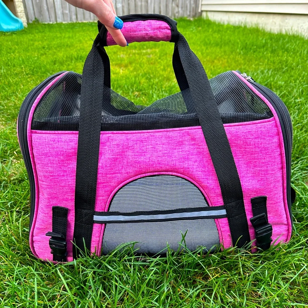 Premium Airline Approved Soft-Sided Pet Travel Carrier.